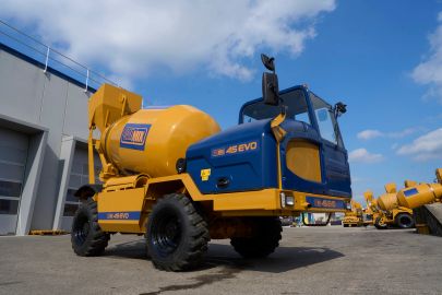 Carmix 45 EVO Mobile Concrete Batch Plant