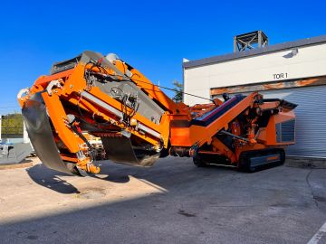 Rockster R1000S Impact Crusher