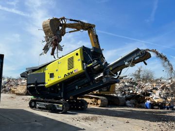 ARK SH-60 Mobile Dual Shaft Shredder