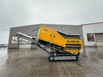 Olnova Model 5 Mobile Dual Shaft Shredder